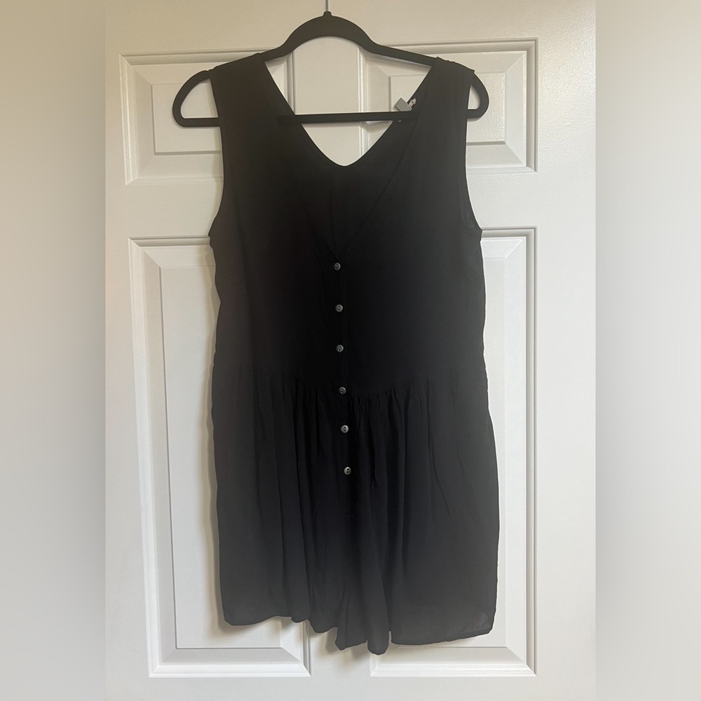 Evoté black shorts romper-small